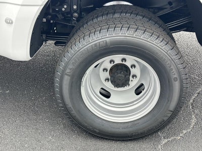 2026 Ford Super Duty F-350 DRW XL 4WD CREW CAB 8' BOX