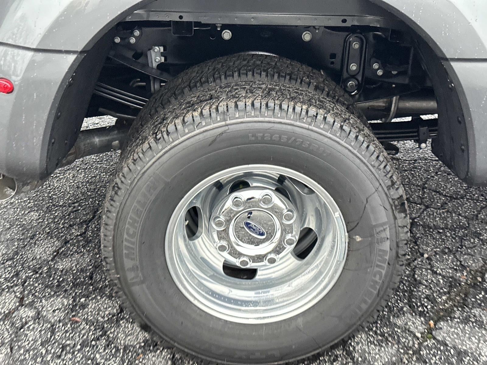 2026 Ford Super Duty F-350 DRW XL 4WD CREW CAB 8' BOX