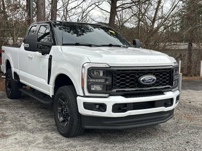 2023 Ford Super Duty F-250 SRW LARIAT