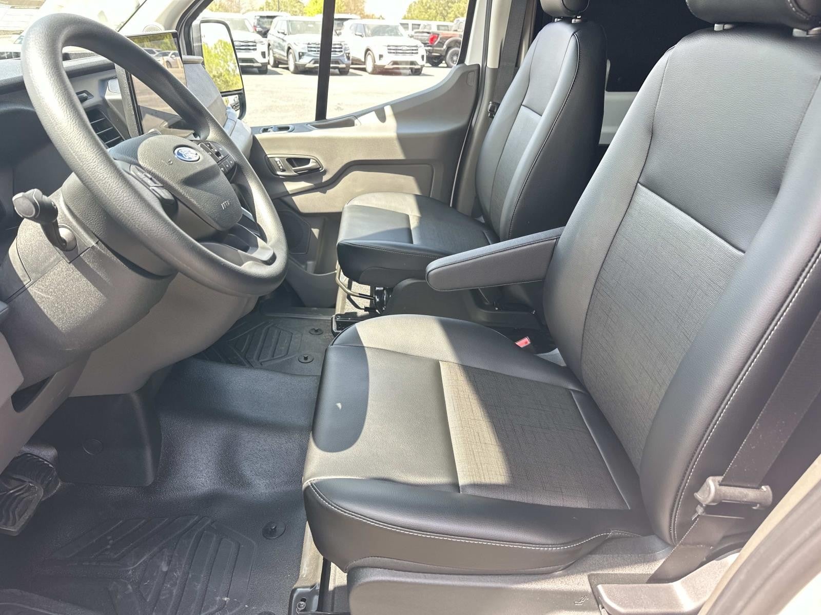 2026 Ford Transit Cargo Van T-250 148 MED RF 9150 GV