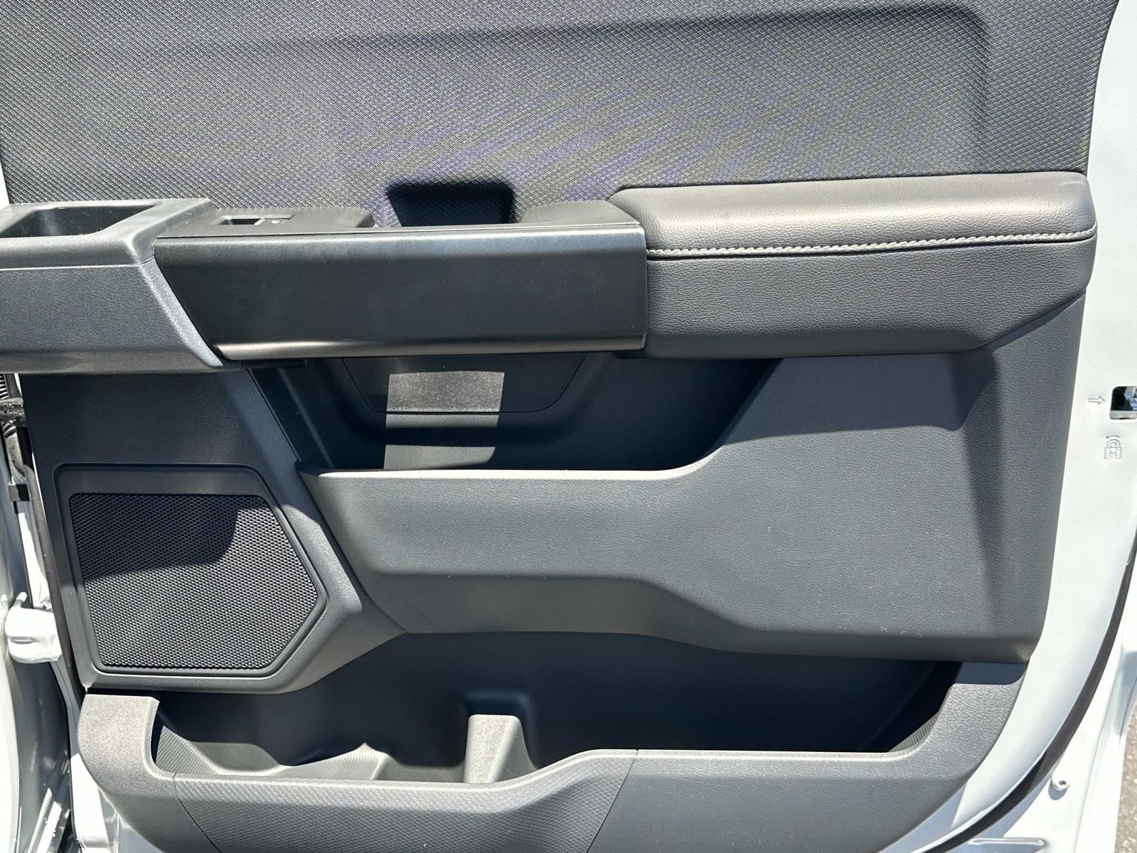 2025 Ford F-150 STX 4WD SUPERCREW 5.5' BO