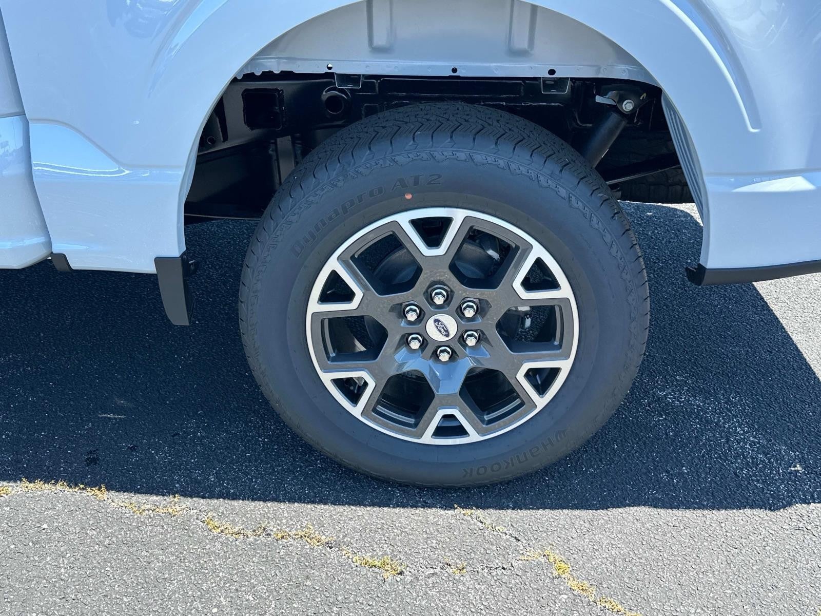 2025 Ford F-150 STX 4WD SUPERCREW 5.5' BO