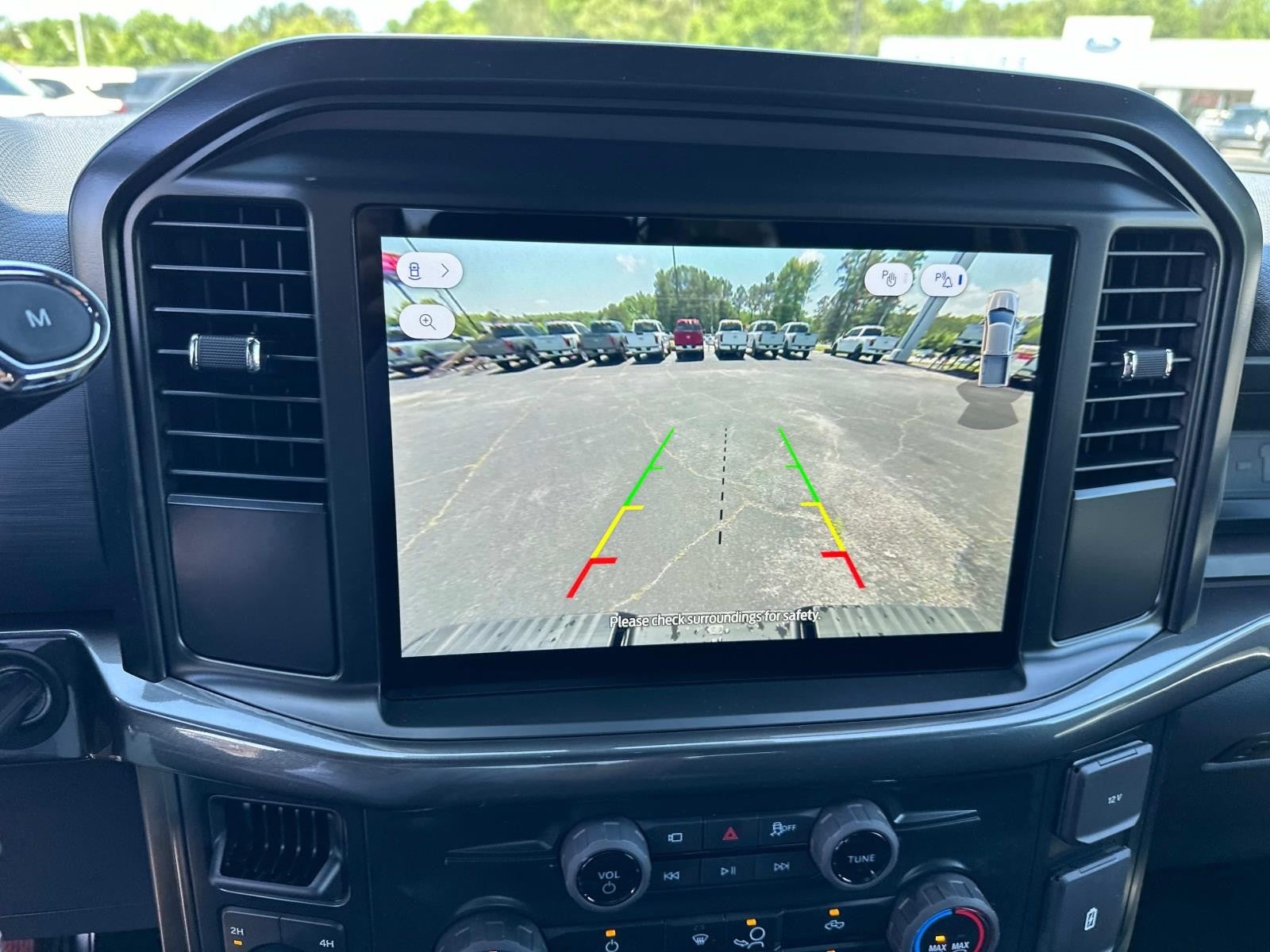 2025 Ford F-150 STX 4WD SUPERCREW 5.5' BO