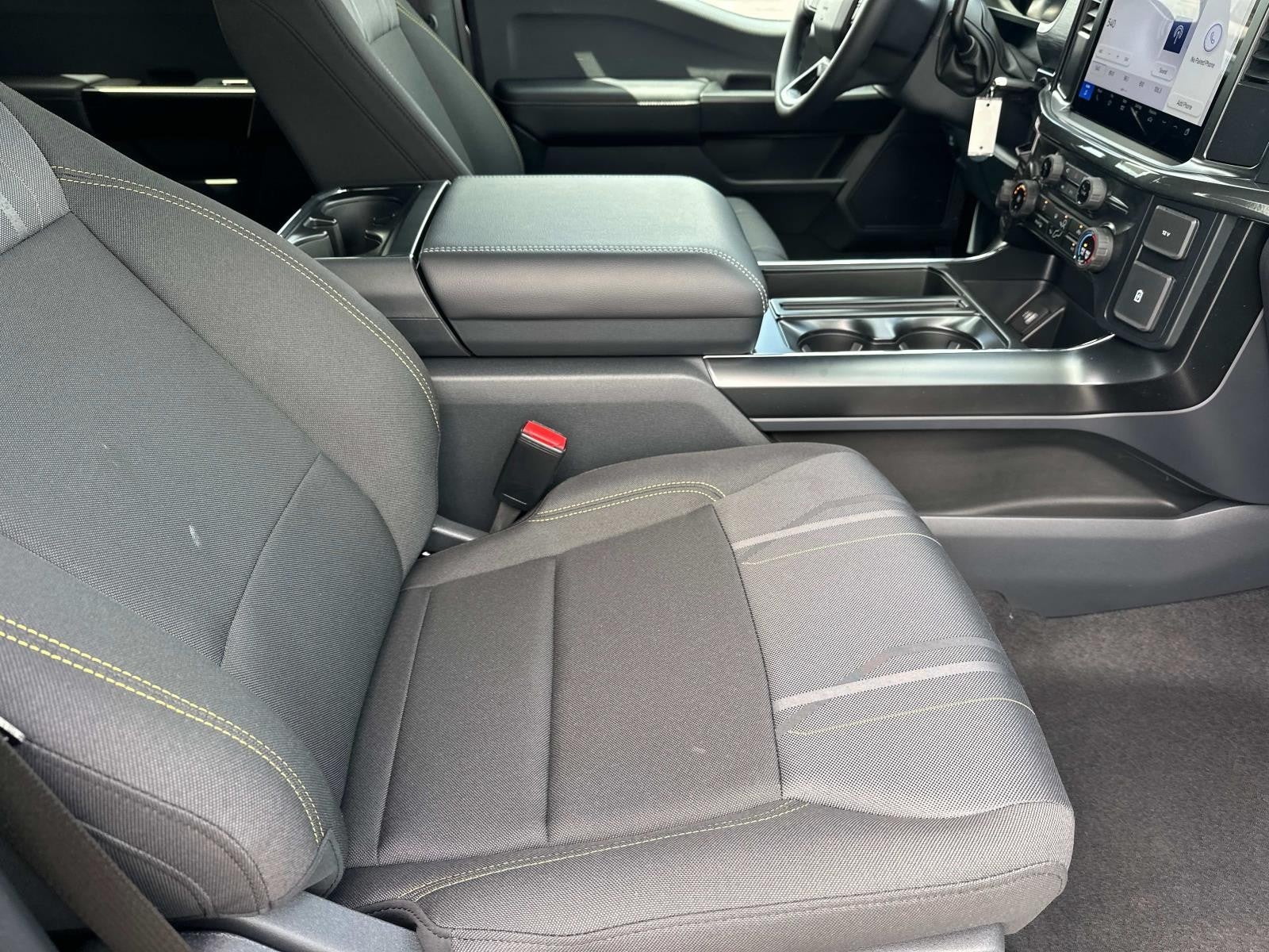 2025 Ford F-150 STX 4WD SUPERCREW 5.5' BO