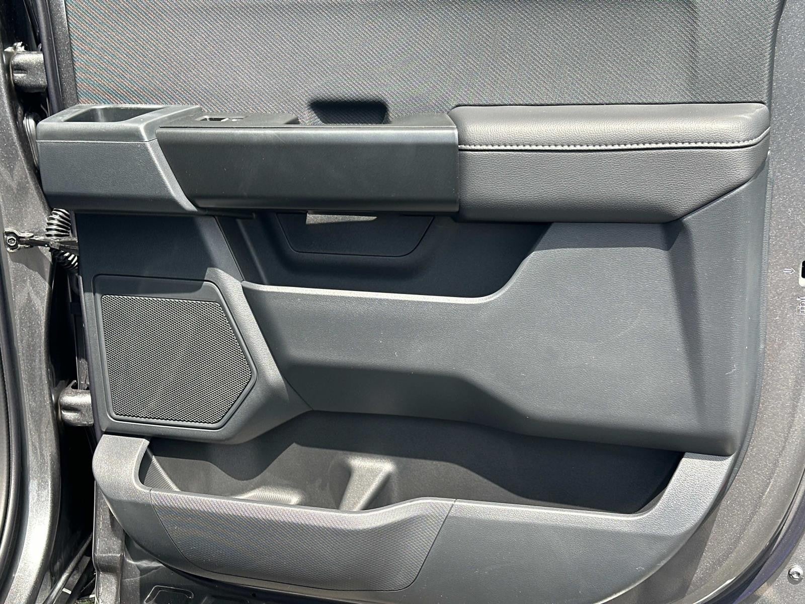 2025 Ford F-150 STX 4WD SUPERCREW 5.5' BO