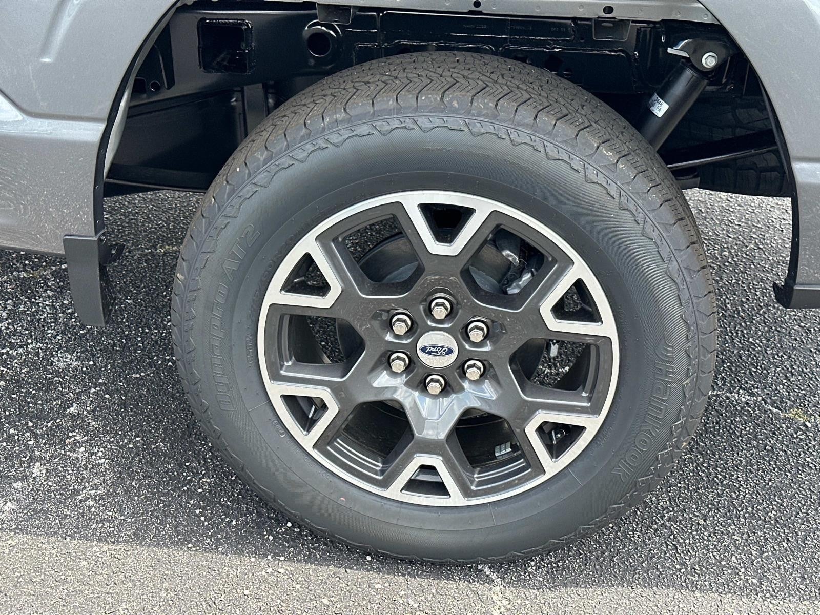 2025 Ford F-150 STX 4WD SUPERCREW 5.5' BO