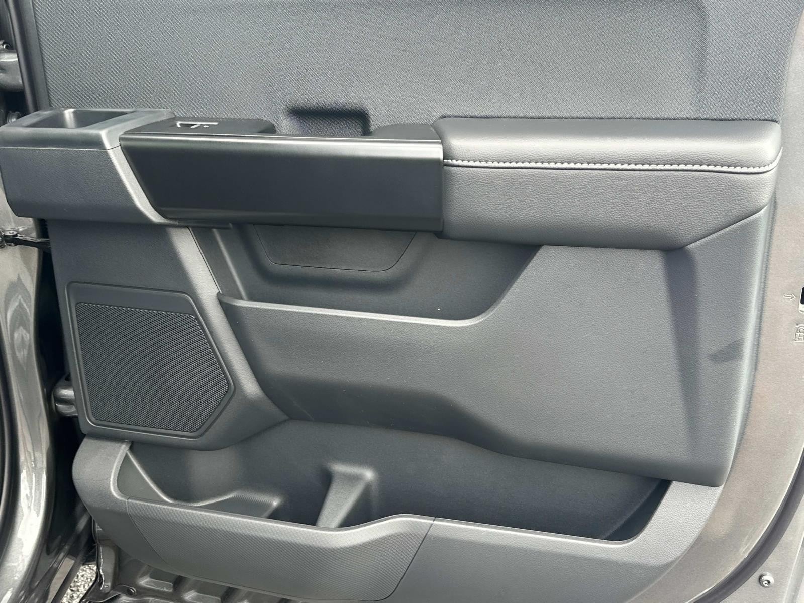 2025 Ford F-150 STX 4WD SUPERCREW 5.5' BO