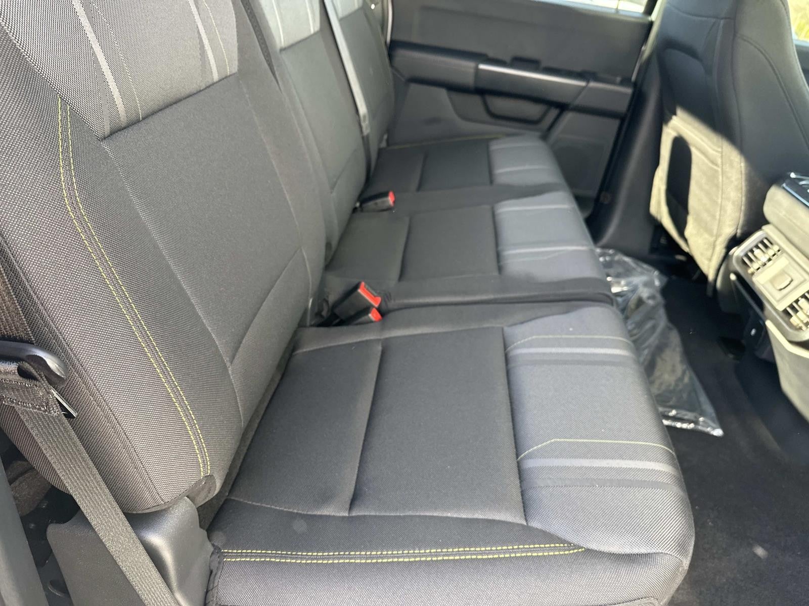 2025 Ford F-150 STX 4WD SUPERCREW 5.5' BO