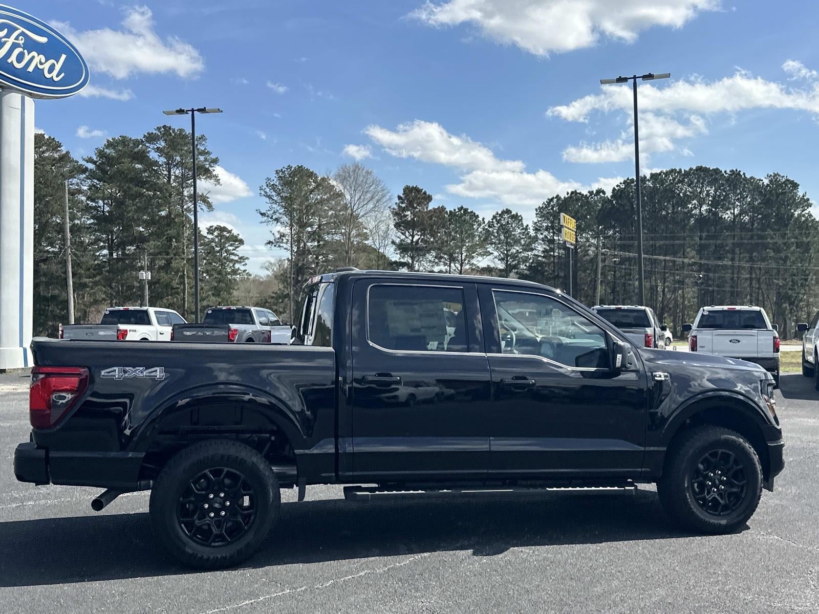 2026 Ford F-150 XLT 4WD SUPERCREW 5.5' BO