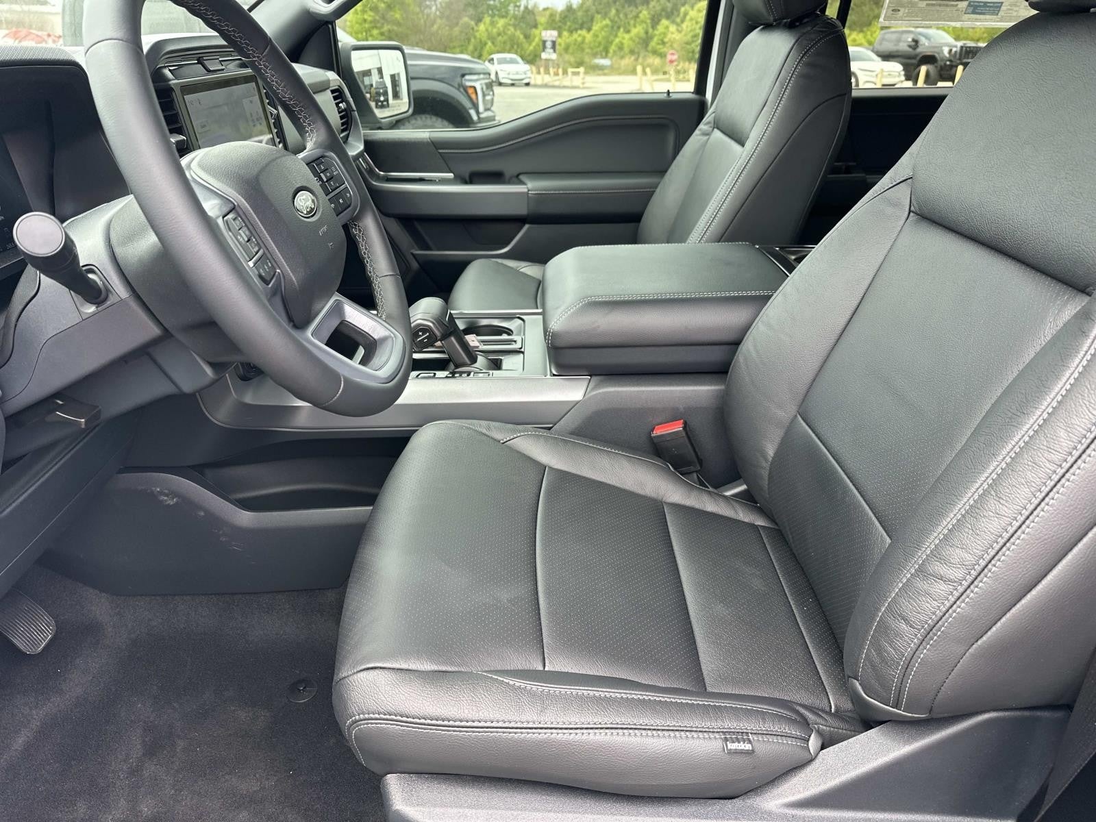 2026 Ford F-150 XLT 4WD SUPERCREW 5.5' BO PUG PACKAGE