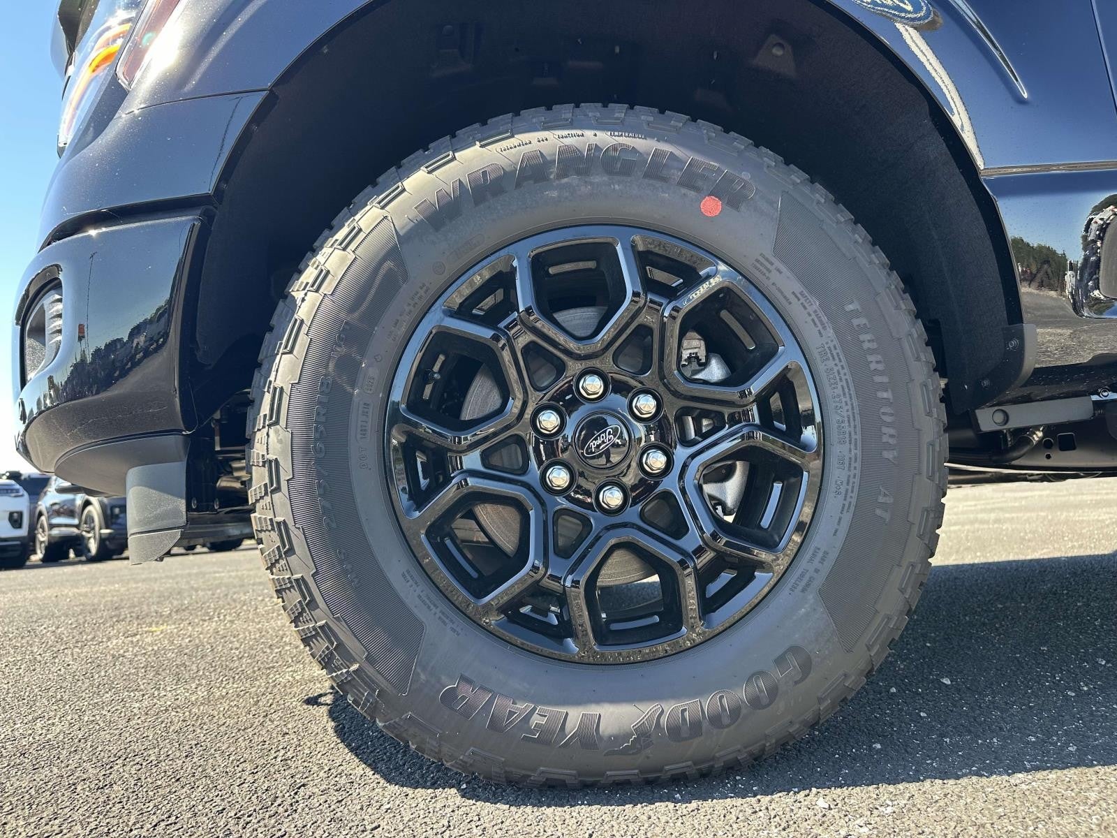 2025 Ford F-150 XLT 4WD SUPERCREW 5.5' BO