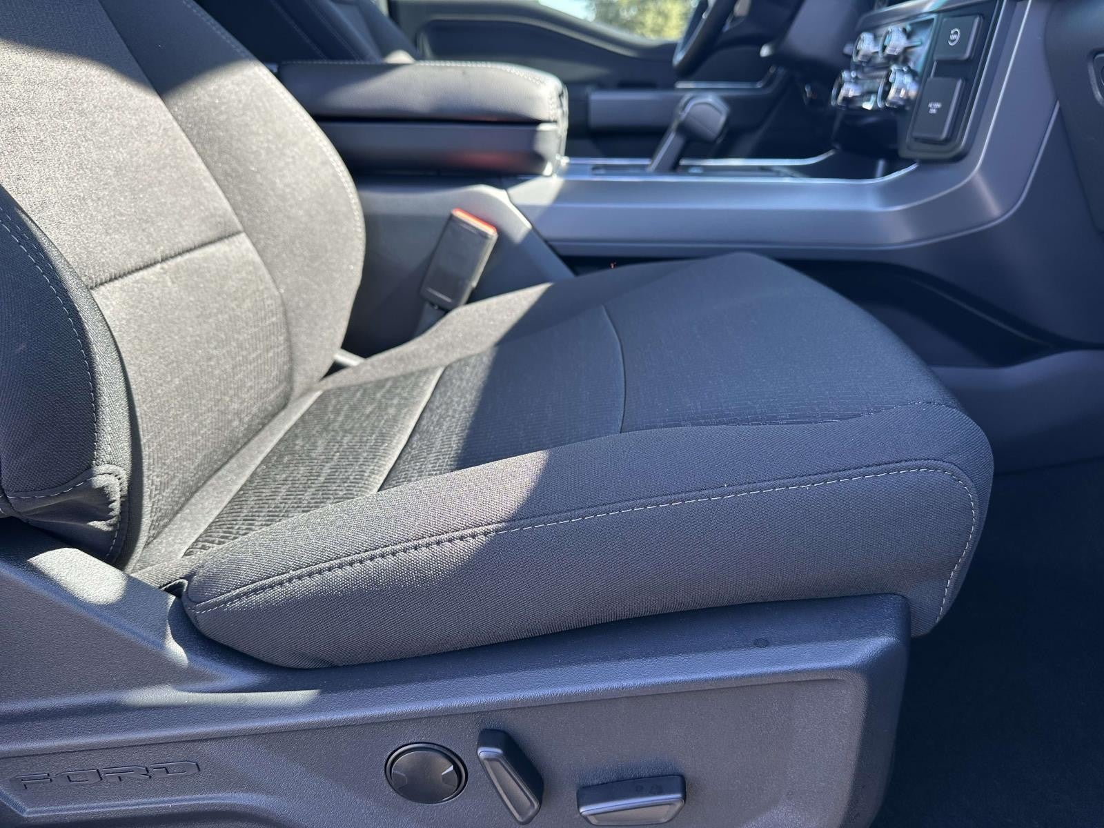 2025 Ford F-150 XLT 4WD SUPERCREW 5.5' BO