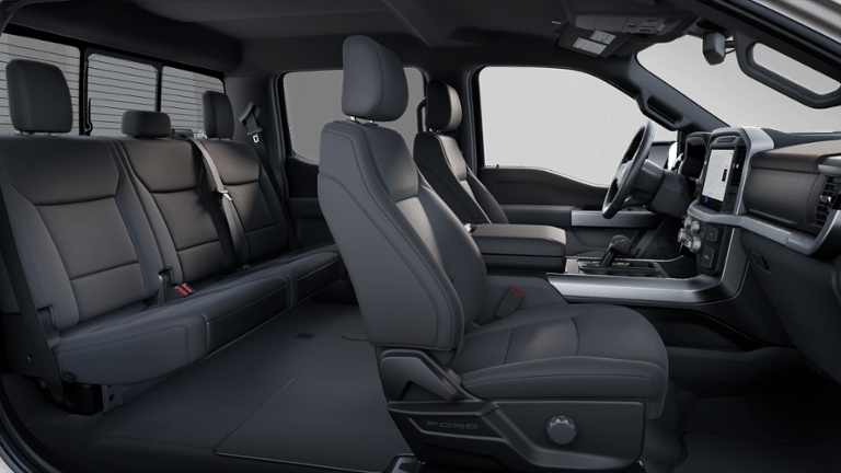 2025 Ford F-150 XLT 4WD SUPERCREW 5.5' BO