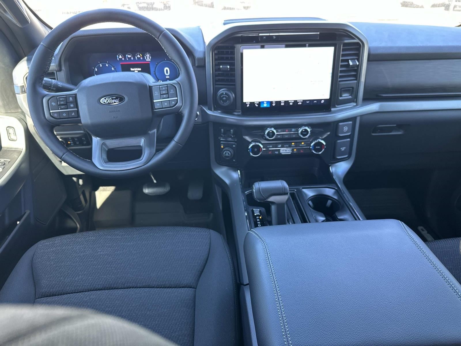 2025 Ford F-150 XLT 4WD SUPERCREW 5.5' BO