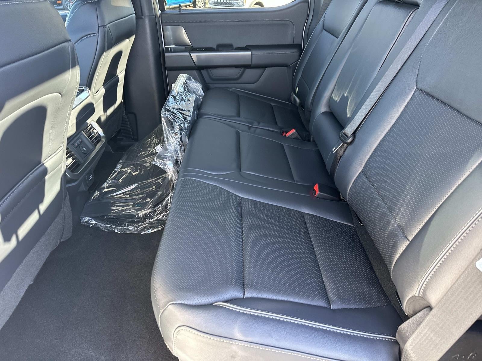 2025 Ford F-150 LARIAT 4WD SUPERCREW 5.5'