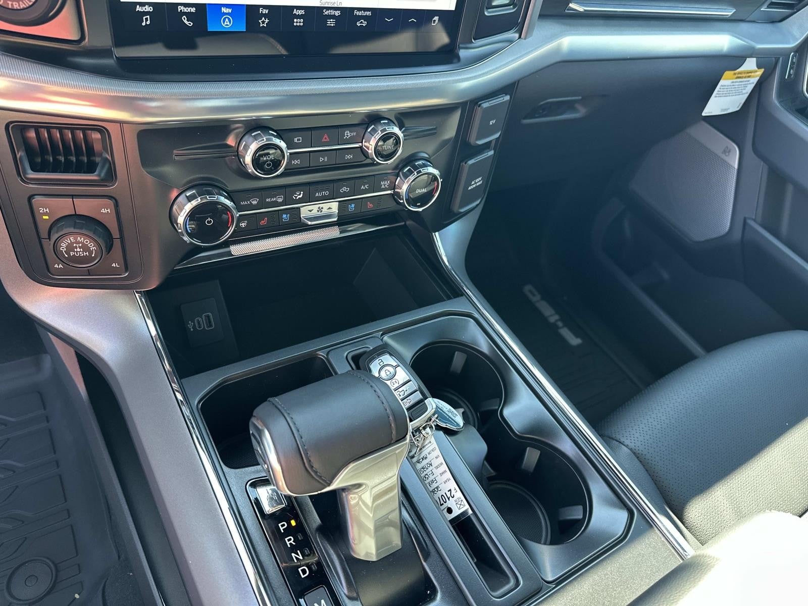 2026 Ford F-150 LARIAT 4WD SUPERCREW 5.5'