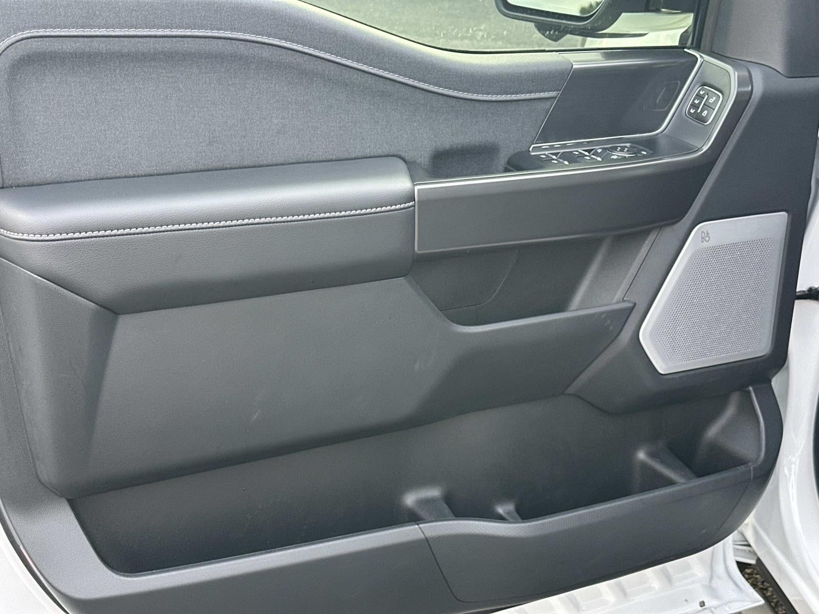 2025 Ford F-150 LARIAT 4WD SUPERCREW 5.5'