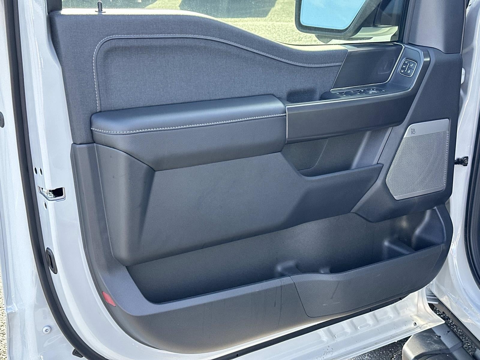 2026 Ford F-150 LARIAT 4WD SUPERCREW 5.5'