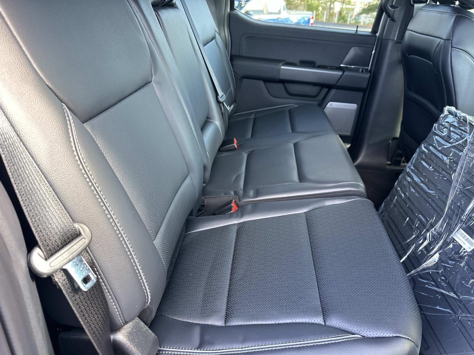 2026 Ford F-150 LARIAT 4WD SUPERCREW 5.5'