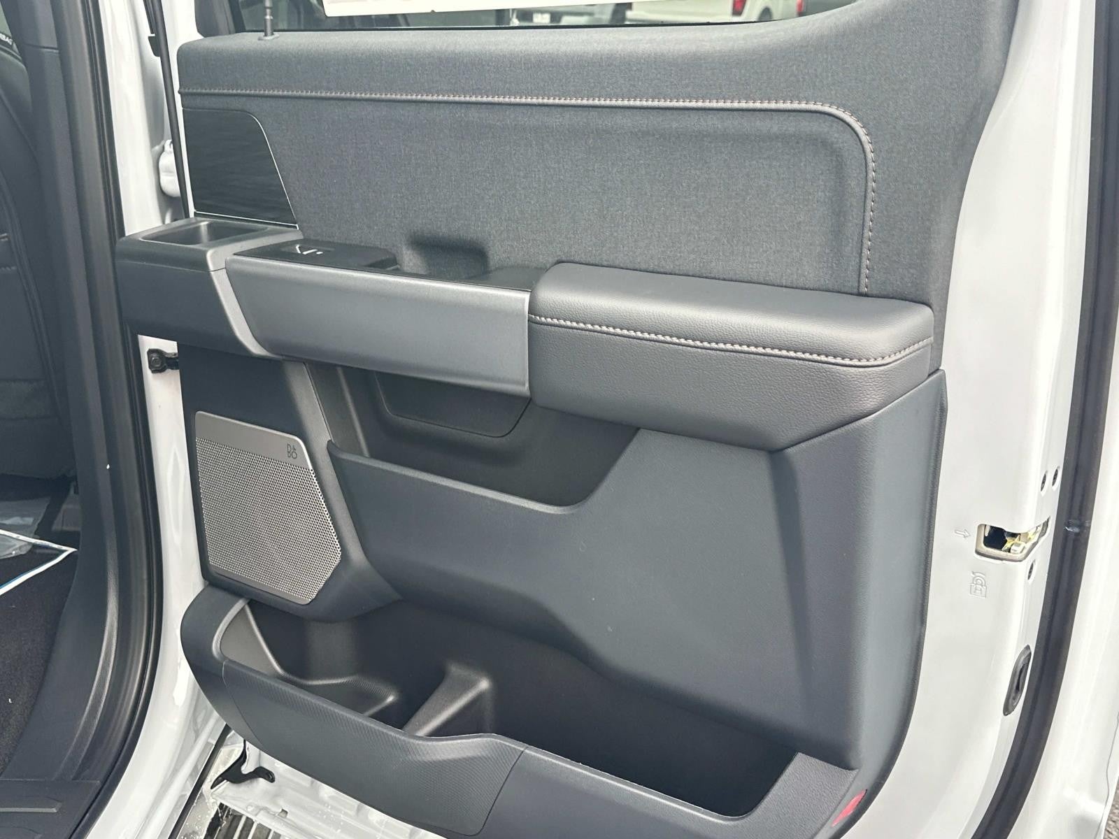 2025 Ford F-150 LARIAT 4WD SUPERCREW 5.5'