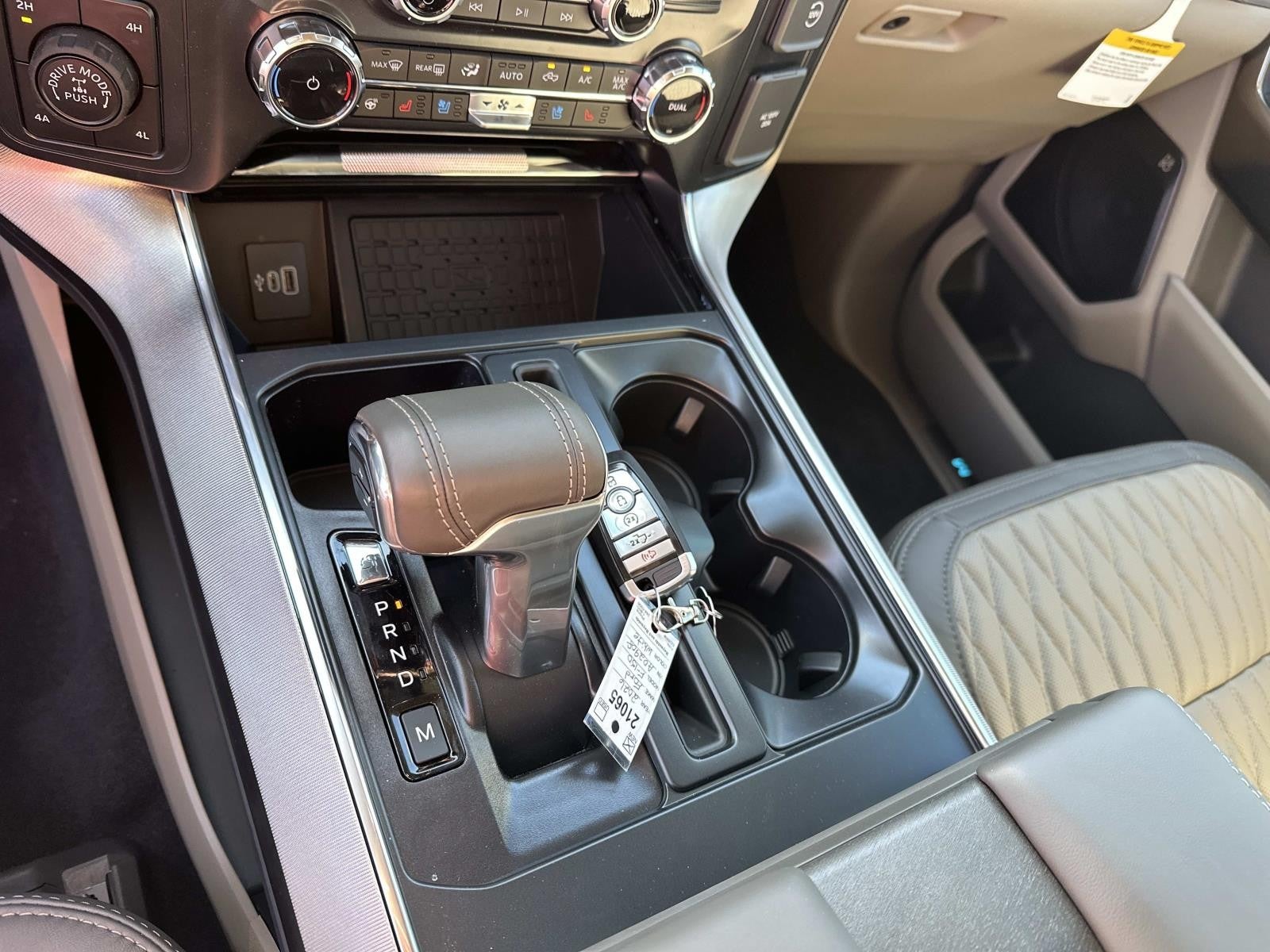 2026 Ford F-150 PLATINUM 4WD SUPERCREW 5.