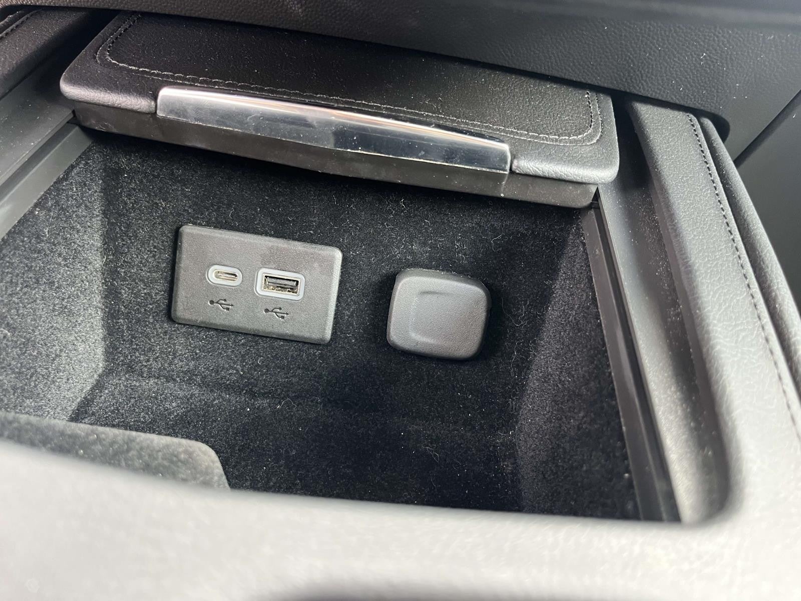 2023 Cadillac XT4 FWD Sport