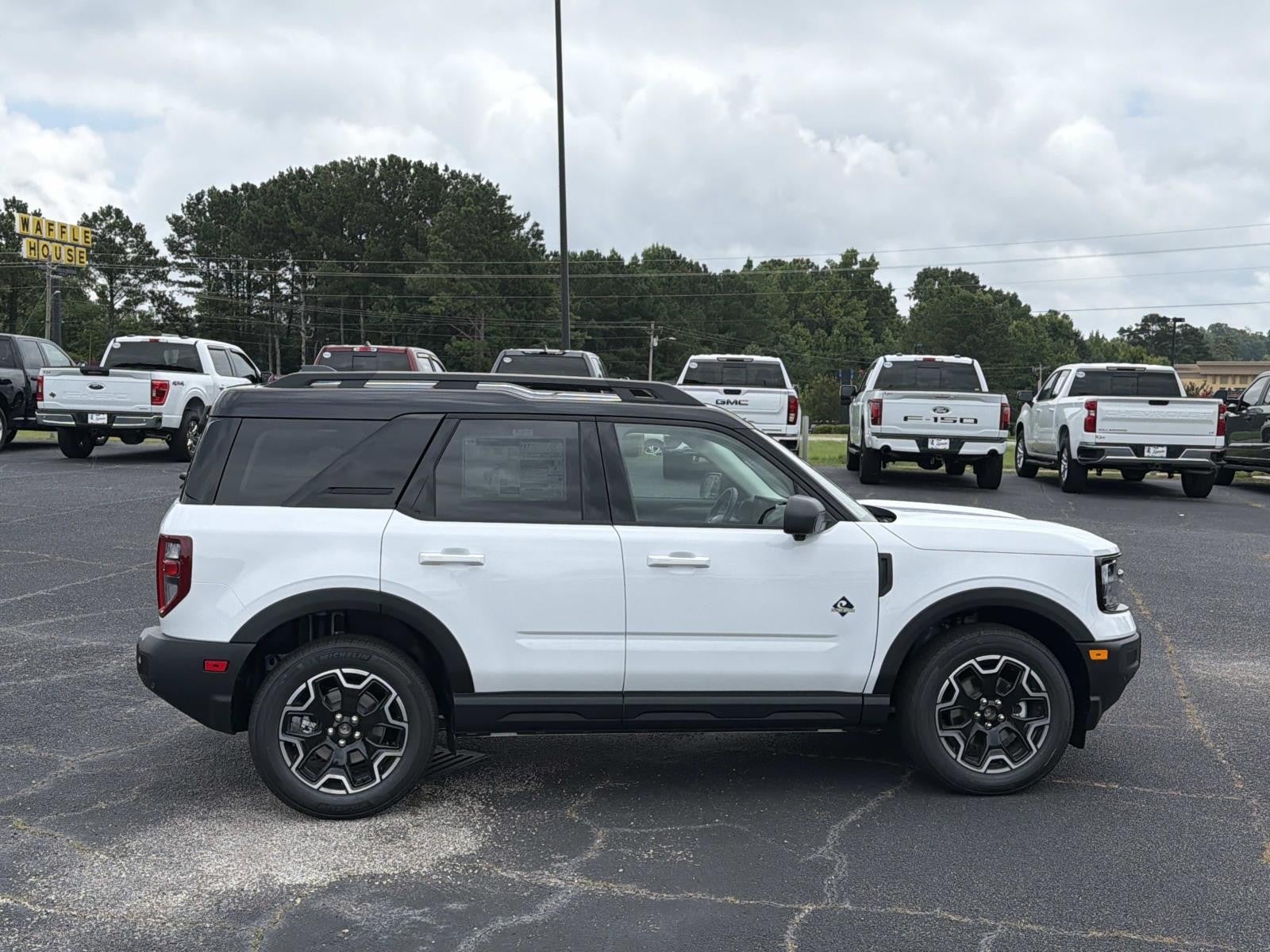 2026 Ford Bronco Sport OUTER BANKS 4X4