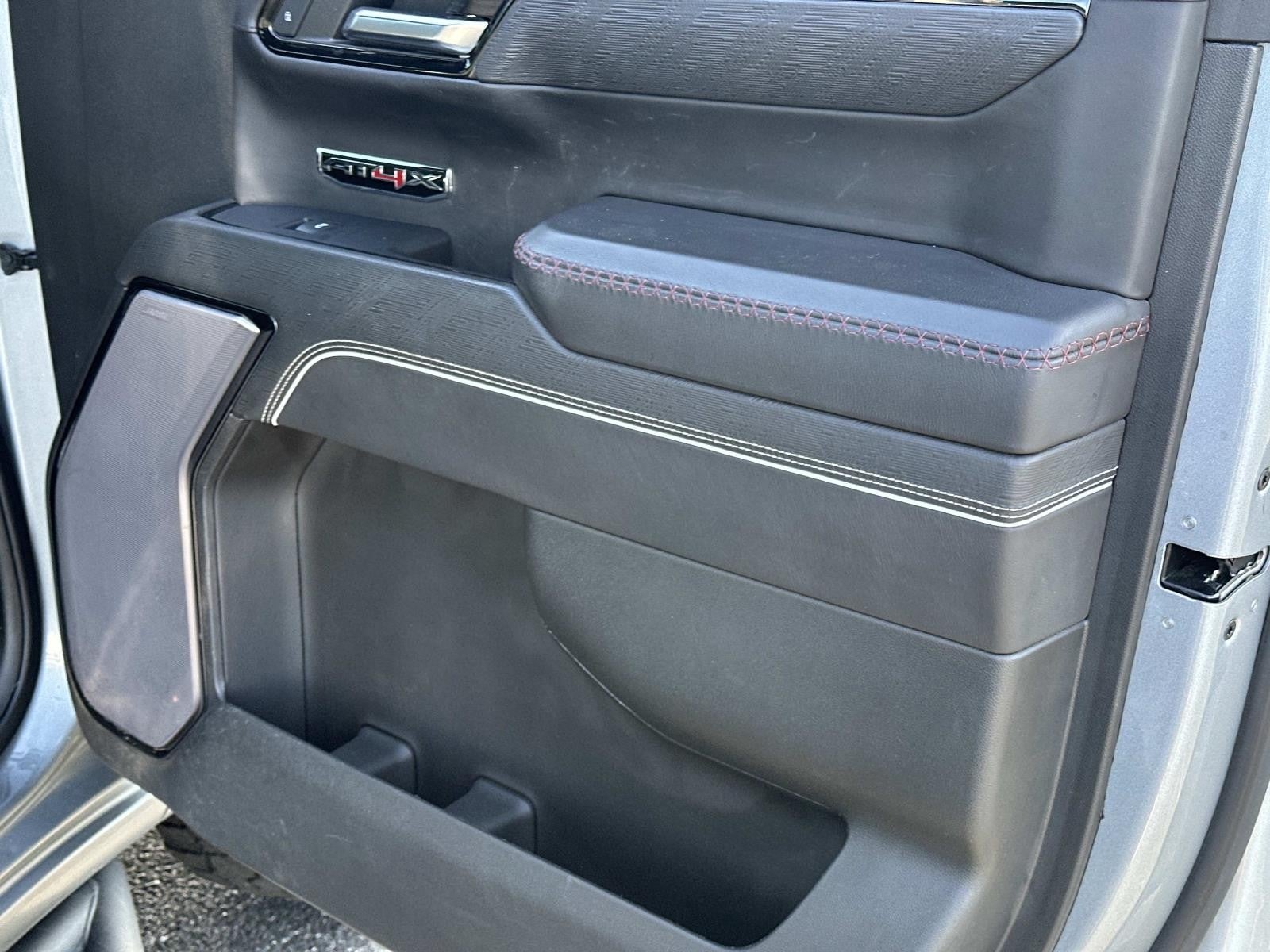 2023 GMC Sierra 1500 AT4X