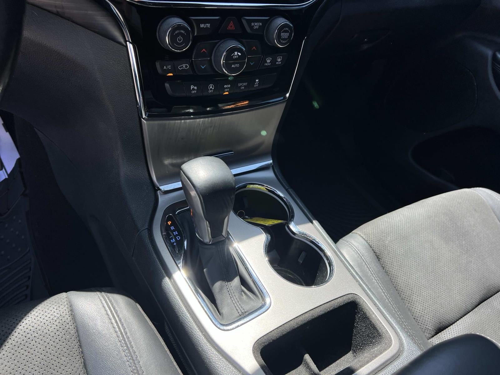 2019 Jeep Grand Cherokee Laredo