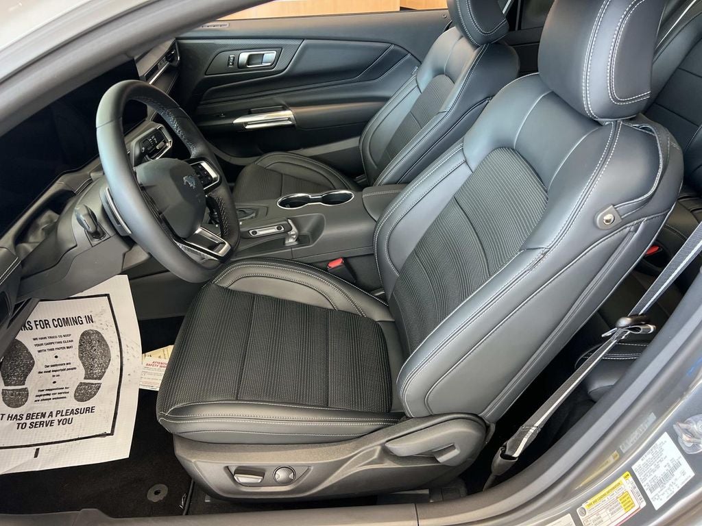 2025 Ford Mustang GT Premium RTR Spec 3