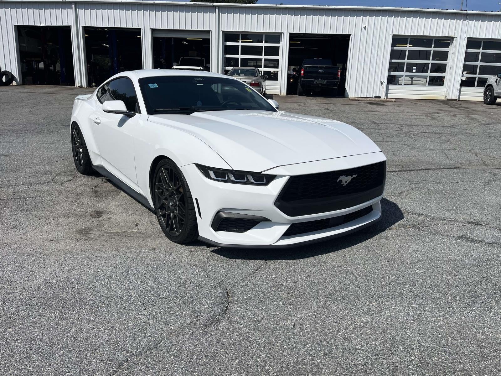 2024 Ford Mustang ECOBOOST