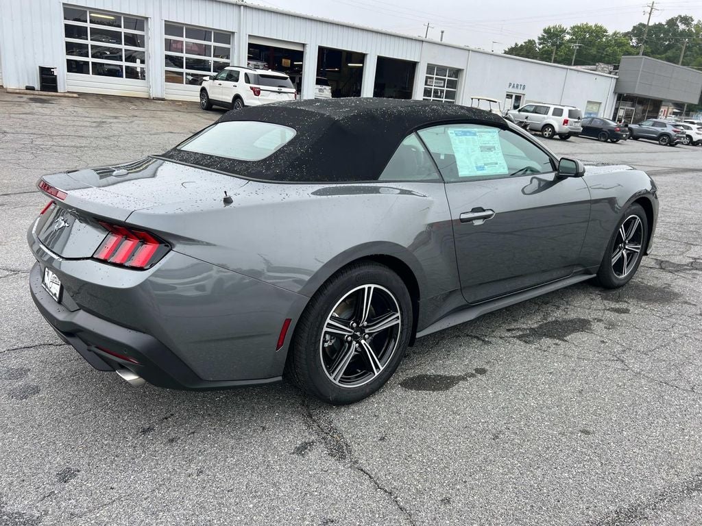 2025 Ford Mustang EcoBoost