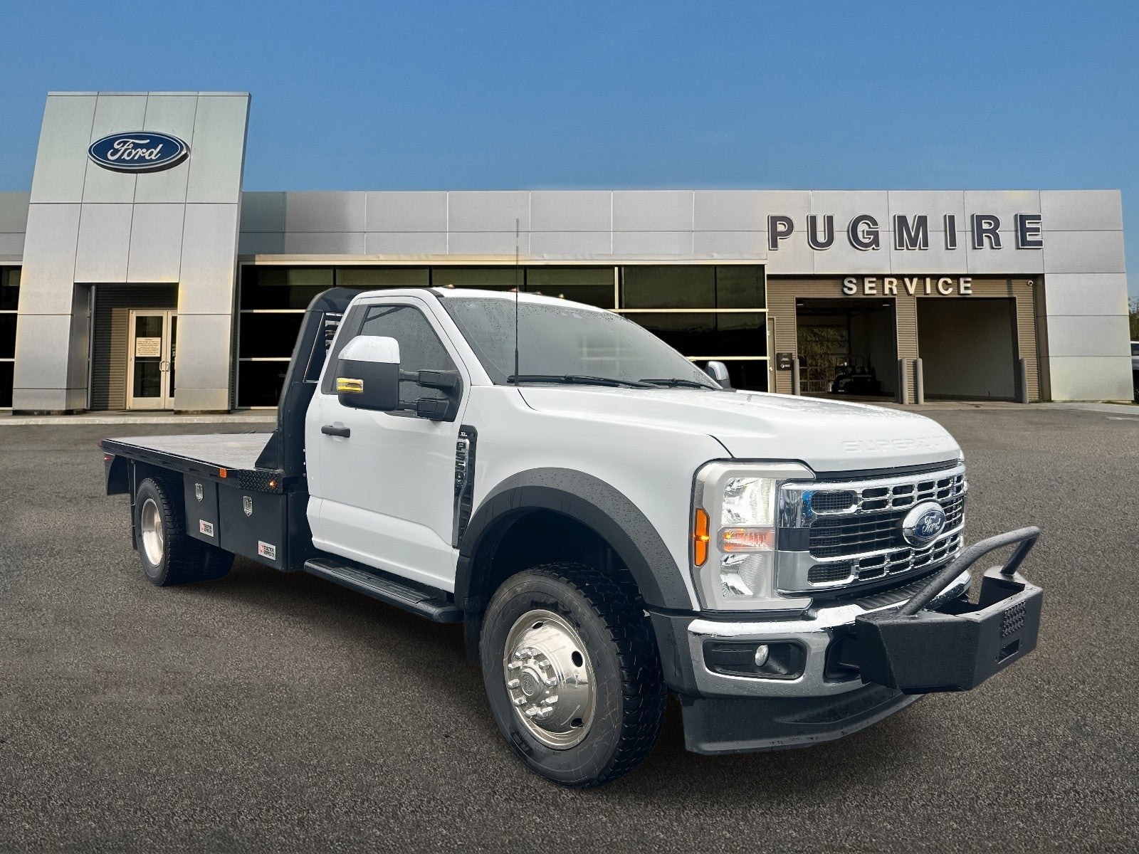 2024 Ford Super Duty F-550 DRW XLT 4WD REG CAB 169 WB 8