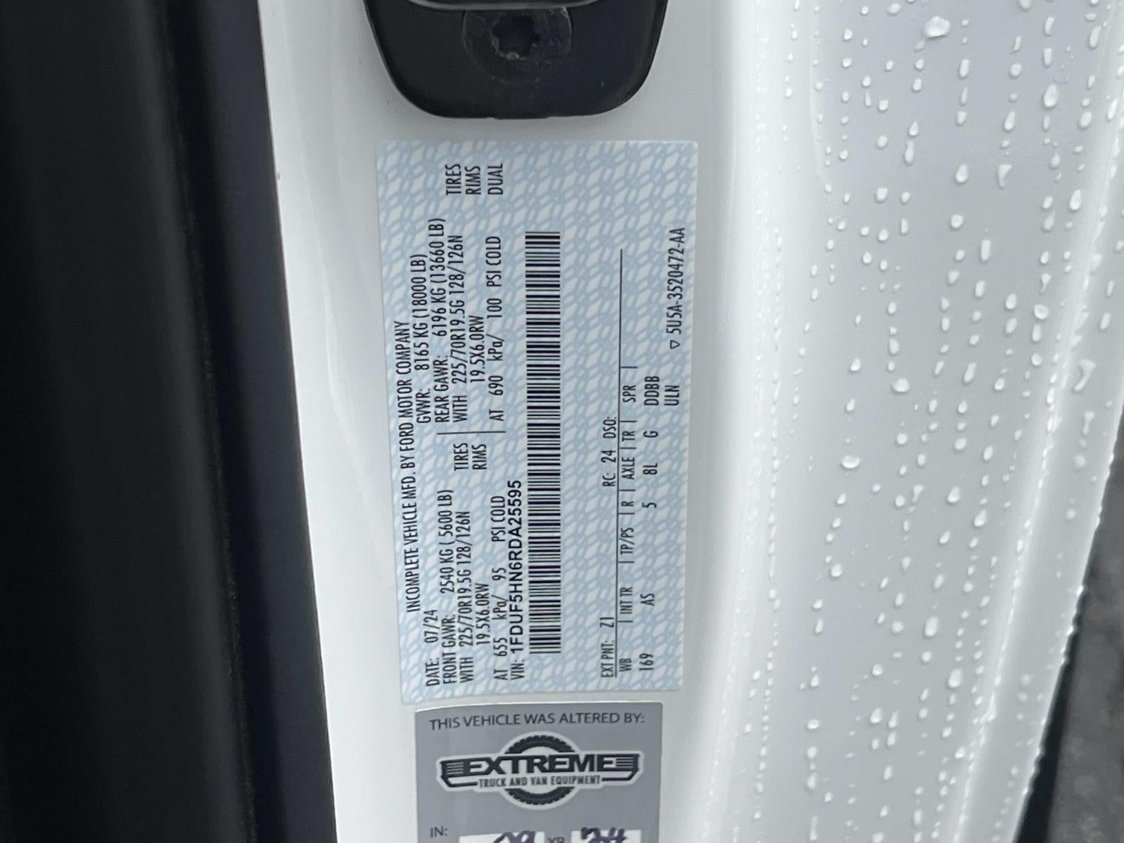 2024 Ford Super Duty F-550 DRW XLT 4WD REG CAB 169 WB 8