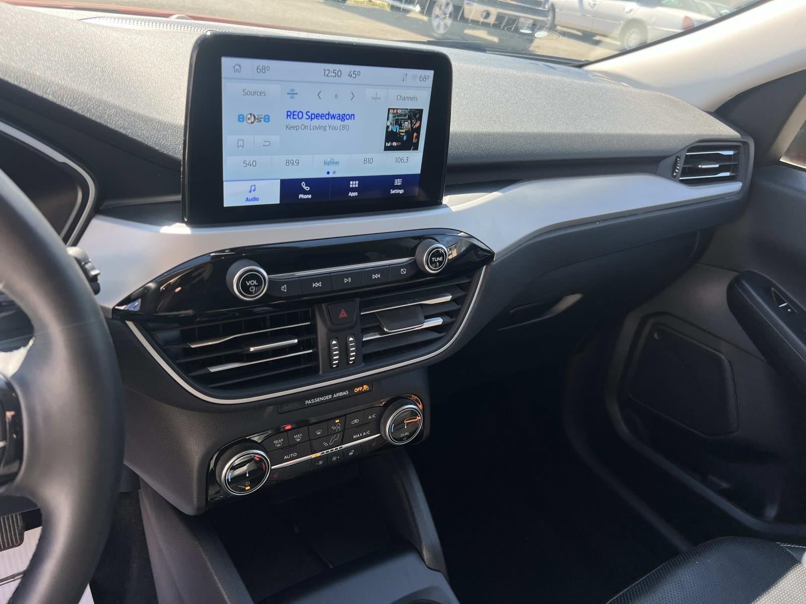 2022 Ford Escape SEL