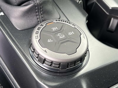 2025 Ford Bronco OUTER BANKS 4 DOOR 4X4