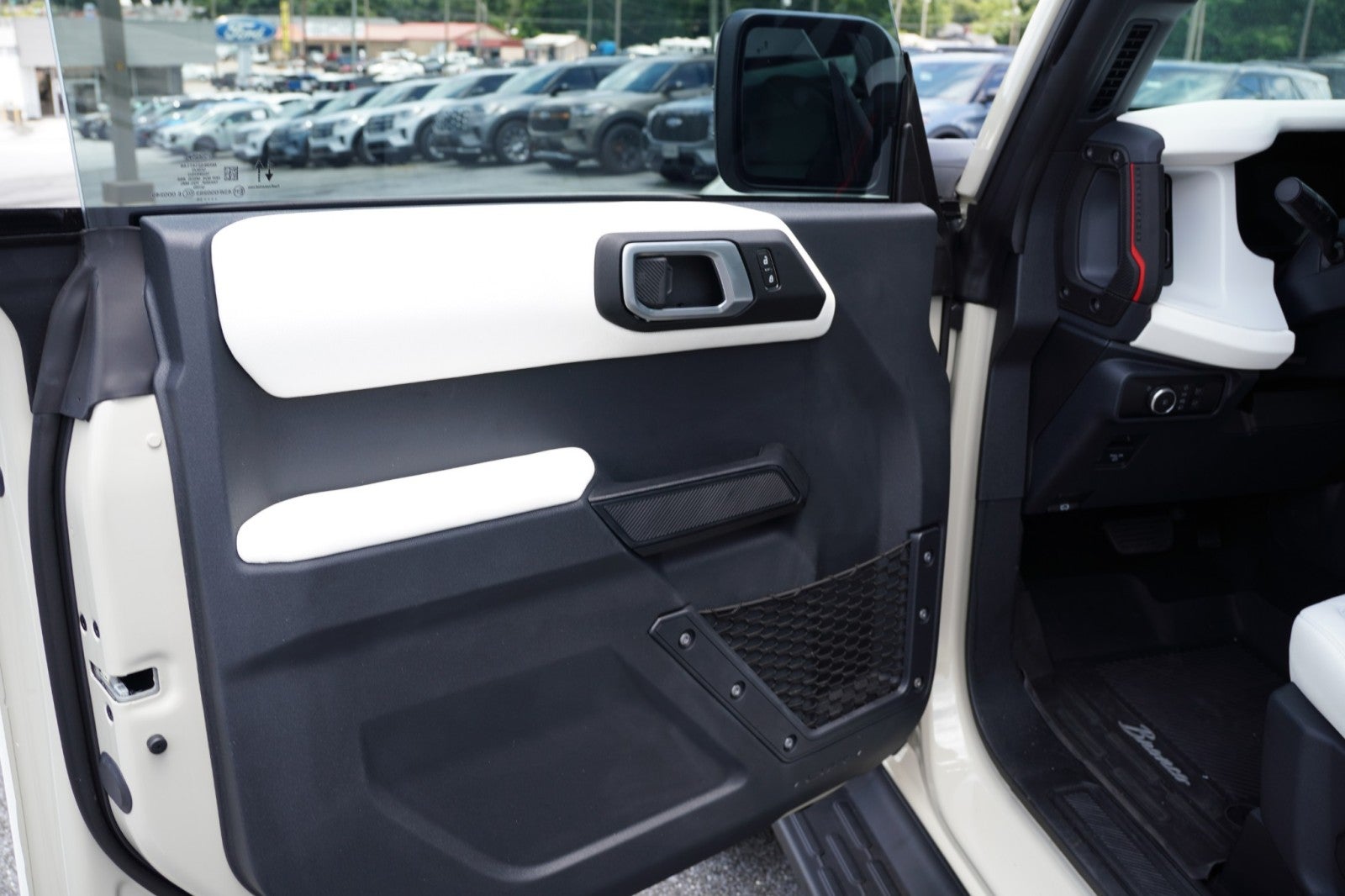 2025 Ford Bronco HERITAGE EDITION 4 DOOR PUG PACKAGE