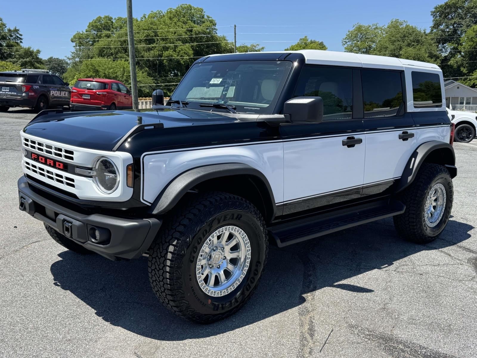 2026 Ford Bronco HERITAGE EDITION 4 DOOR A