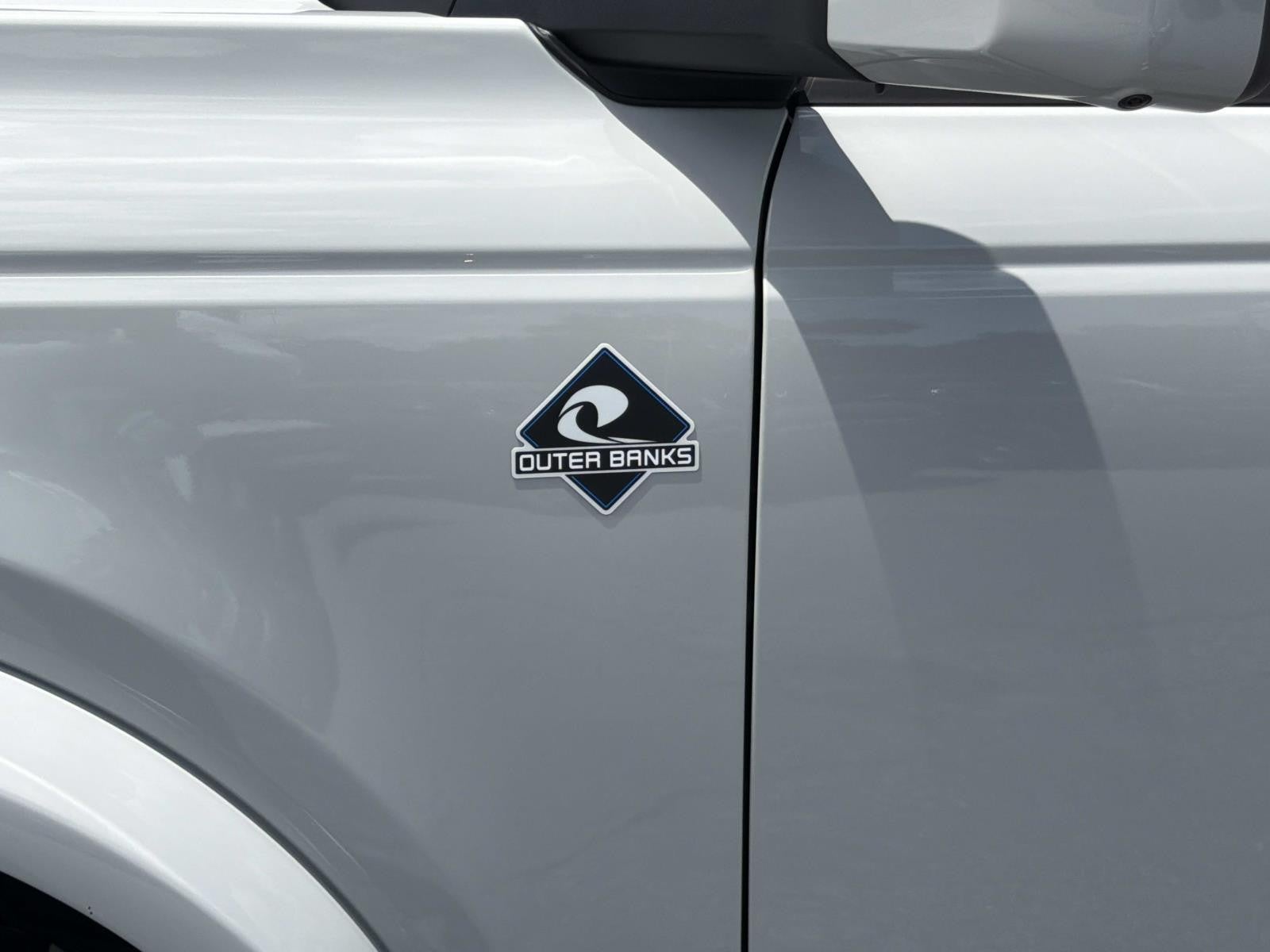 2026 Ford Bronco OUTER BANKS 4 DOOR 4X4