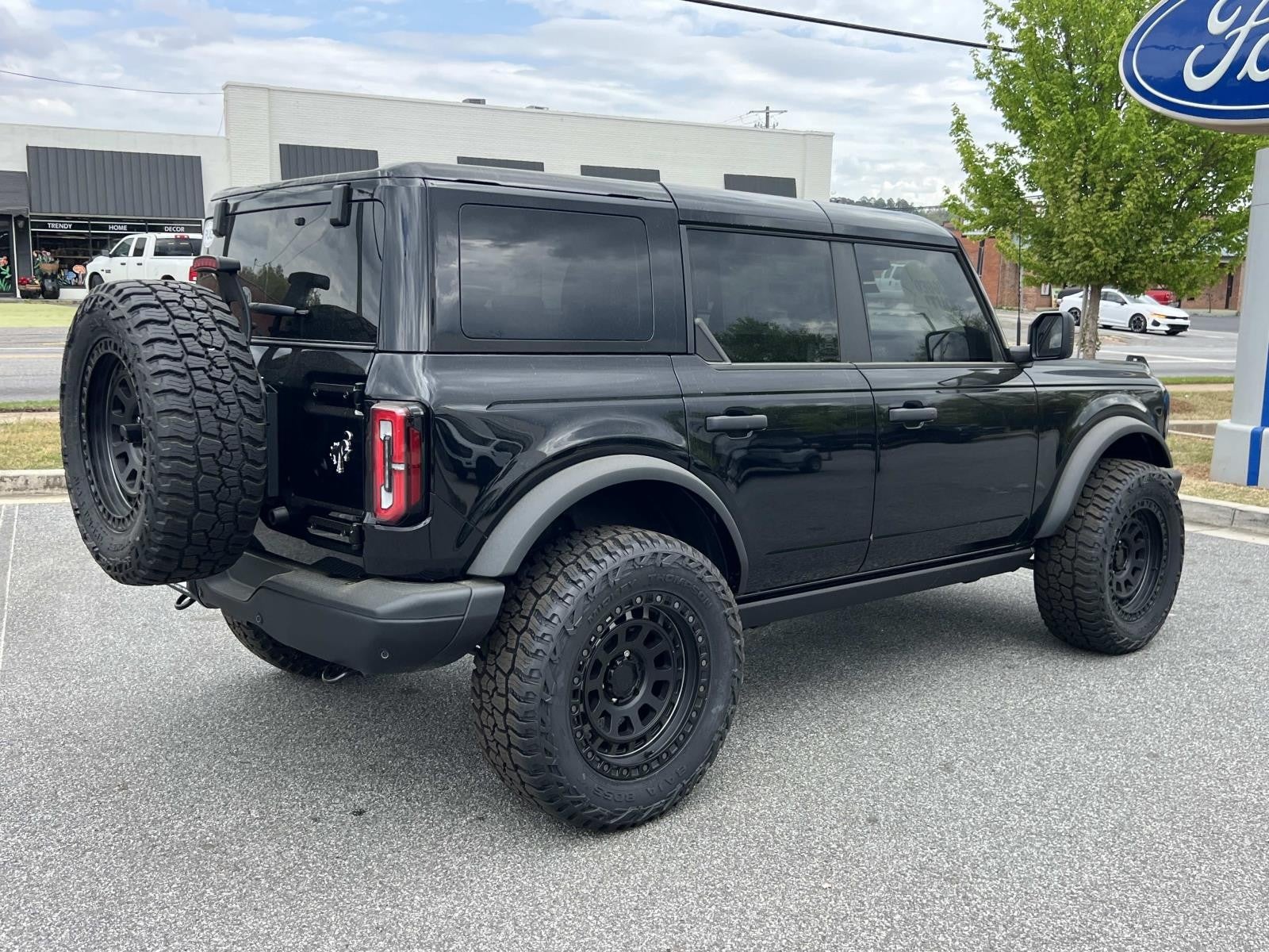 2025 Ford Bronco BADLANDS 4 DOOR ADVANCED