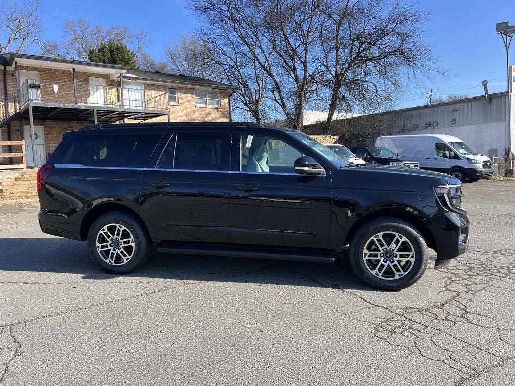 2026 Ford Expedition Max Active