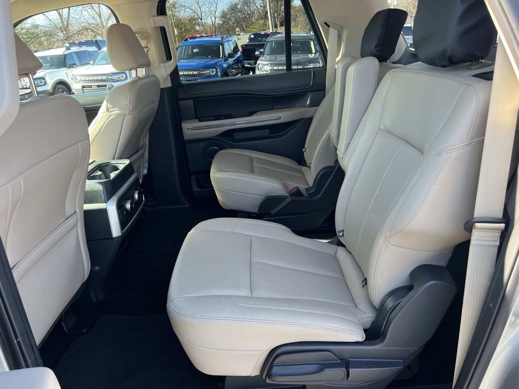 2022 Ford Expedition Max XLT