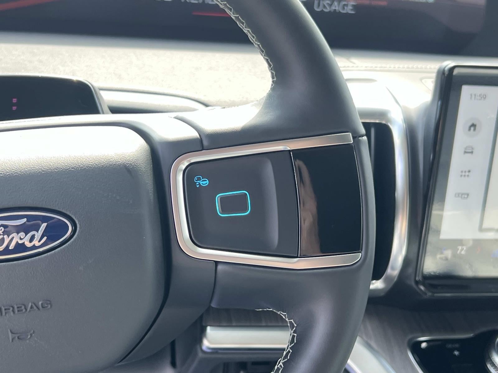 2026 Ford Expedition Max PLATINUM 4X4