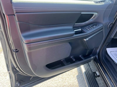 2026 Ford Expedition Max PLATINUM 4X4