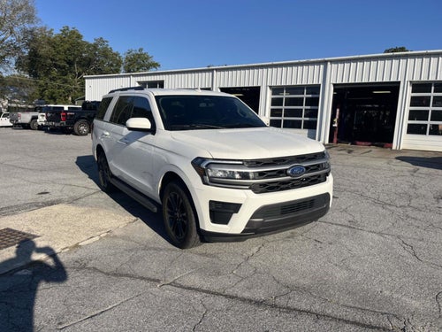 2024 Ford Expedition XLT 4X2