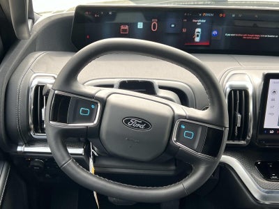 2026 Ford Expedition PLATINUM 4X4