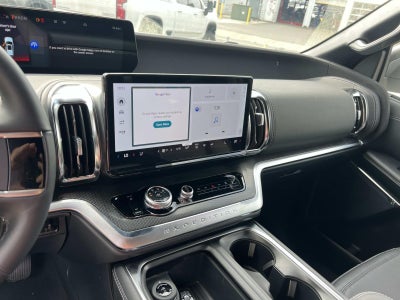 2026 Ford Expedition PLATINUM 4X4
