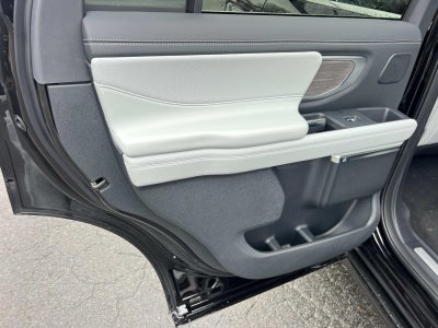 2026 Ford Expedition PLATINUM 4X4