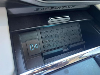 2022 Ford Expedition Platinum