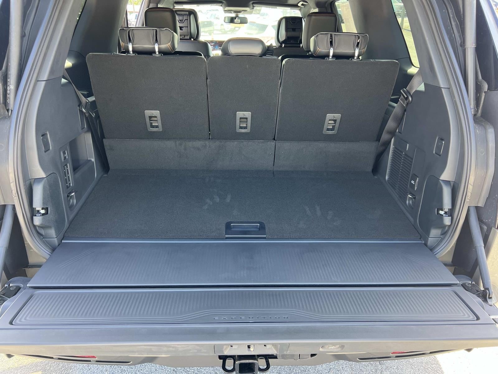 2026 Ford Expedition TREMOR 4X4